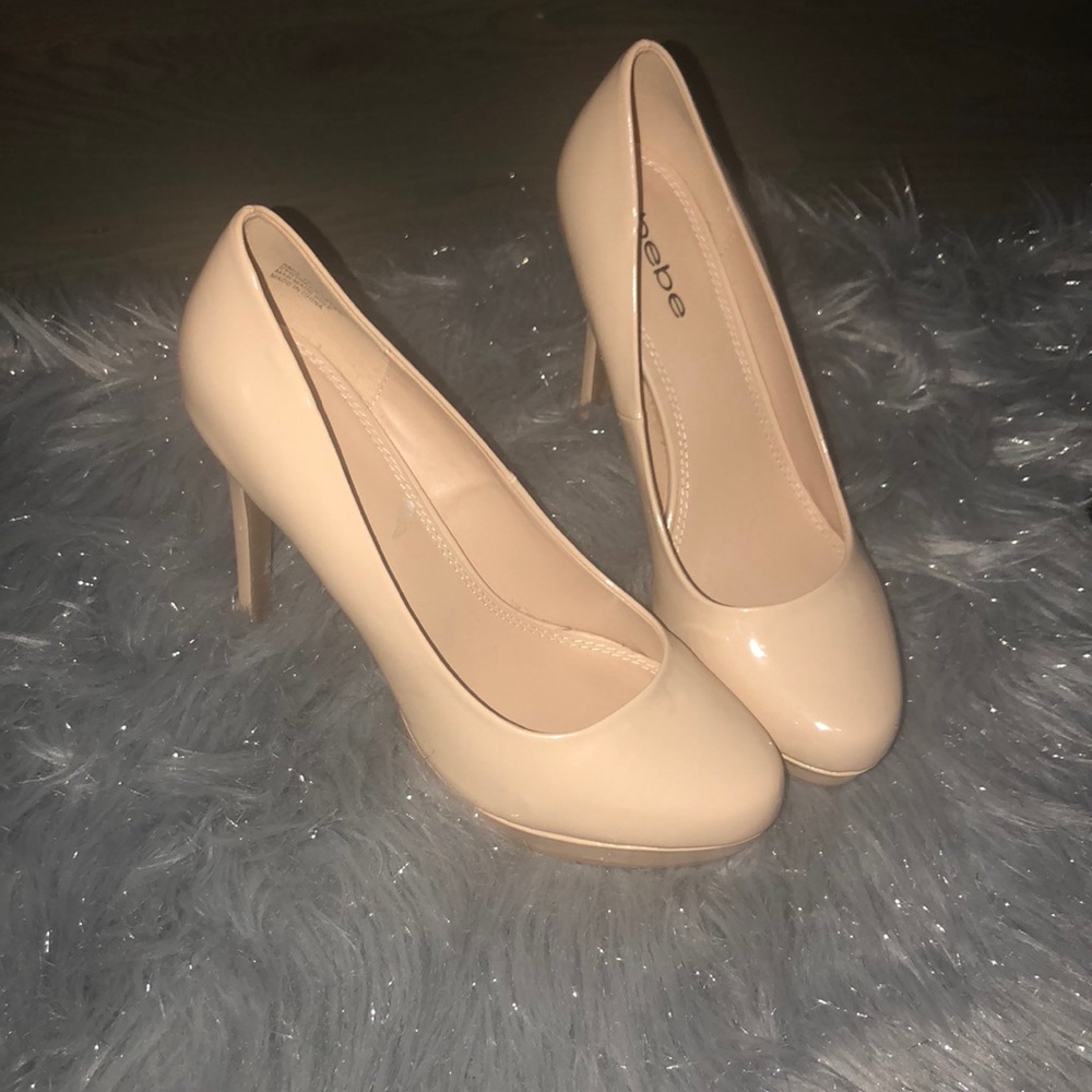 Bebe Pumps